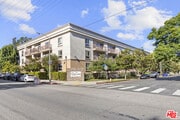 Photo - 141 S Clark Dr Unit 226