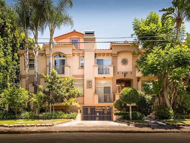 Photo - 5242 Vesper Ave Townhome