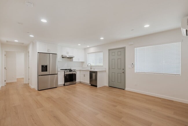 Photo - 2 Bed | 2 Bath | Alhambra School District Unit A