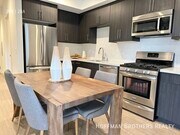 Photo - 11405 Chandler Blvd Unit 403