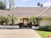 Photo - 1094 Garden Ln