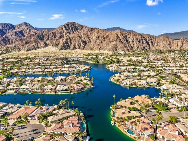 Photo - 47355 Vía Ravenna