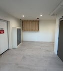 Lobby Area - 10934 Peach Grove St