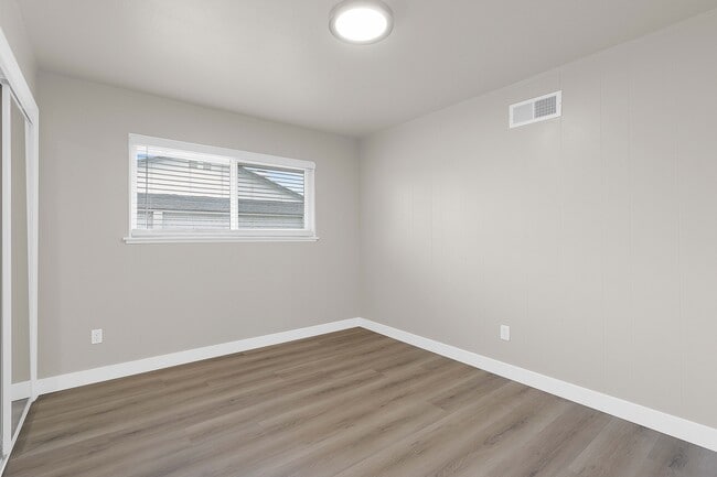 Photo - Wescove Apartments