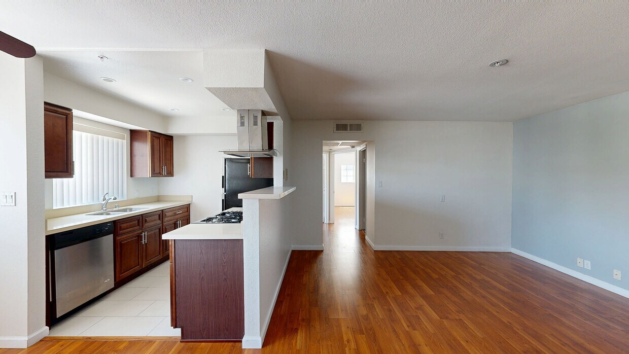 3D Tour - West Temple Apartments