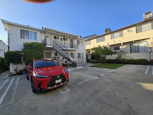 Photo - 335 E Providencia Ave Unit 337 apt C