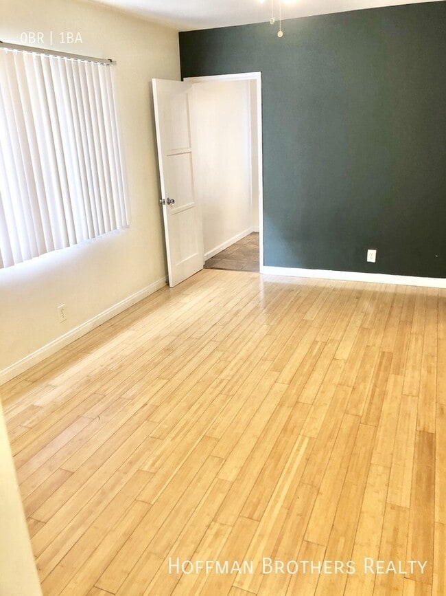 Photo - 2553 S Sepulveda Blvd Unit 4