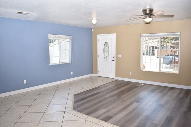 Photo - Charming 2-Story, 4 Bd 3 Ba Unit Near Downtown San Diego – 92113