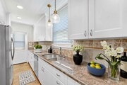 Photo - 2050 Walgrove Ave