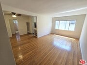 Photo - 1532 N Harvard Blvd Unit 8