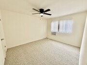 Photo - 220 S Doheny Dr