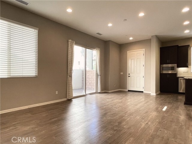 Photo - 355 Catalina Way