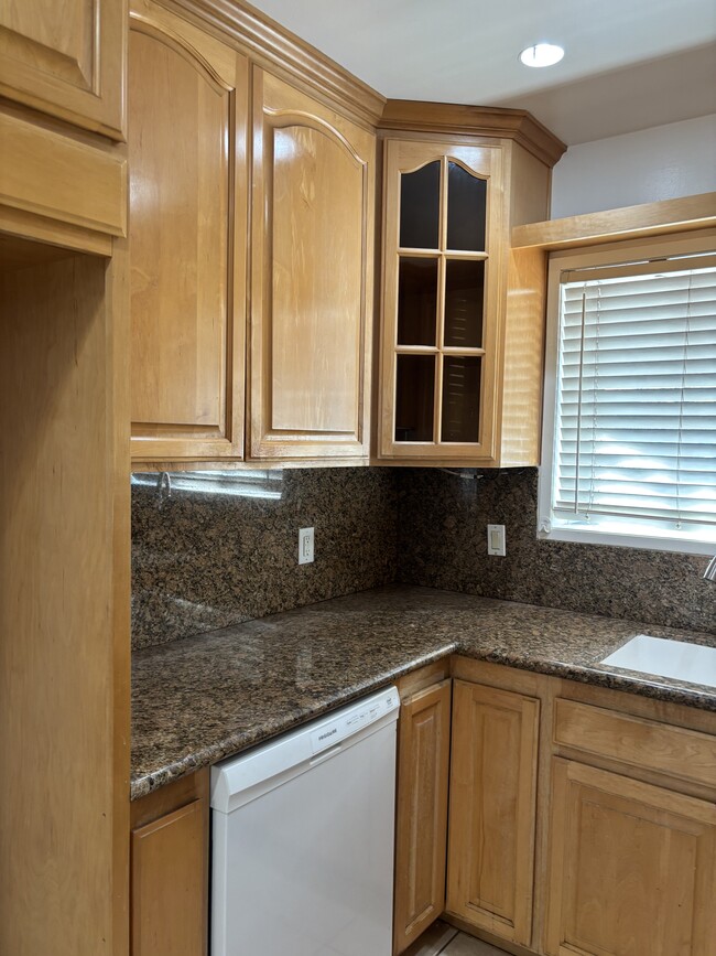 Photo - 7936 Ducor Ave Unit Miri Glasser