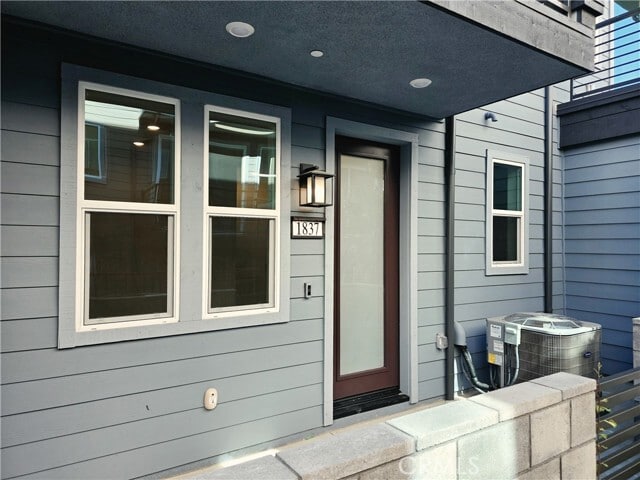 Building Photo - 1837 Lychee St