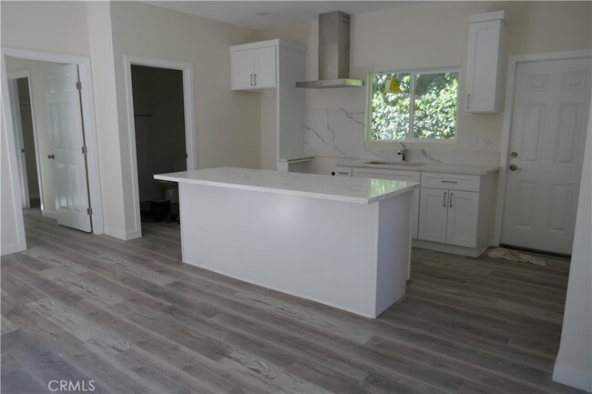 Photo - 1801 W Garry Ave House