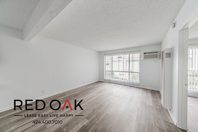 Building Photo - 21315 Roscoe Blvd Unit 157