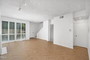 Photo - 813 N Monterey St