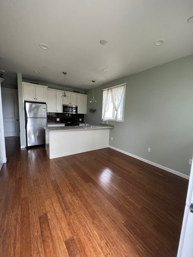Photo - 338 N Bixel St Unit 338