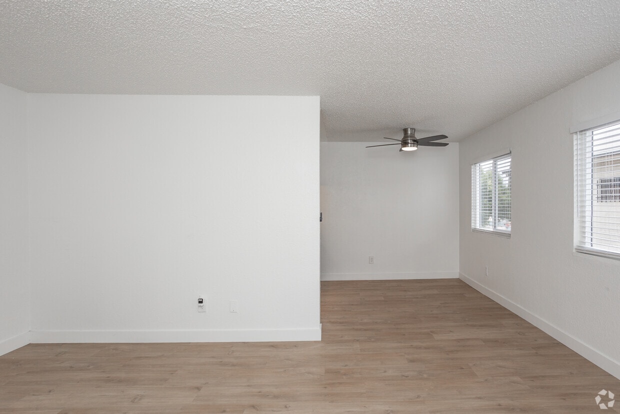 Floor Plan - 2BR/1.0BA