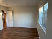 Photo - 406 W 95th St House