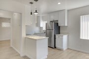 Photo - Spacious 1 Bedroom Apartments with Parking - Noho Arts District Unit #4