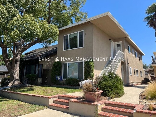 Building Photo - 510 Roycroft Ave