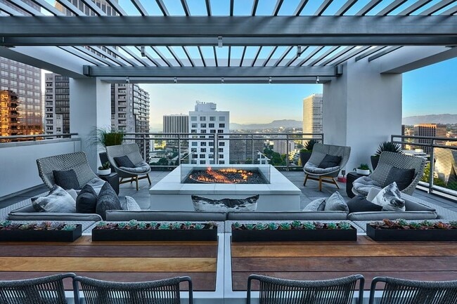 Photo - Museum Tower