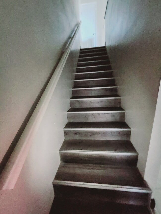 Photo - 2162 W Brownwood Ave Unit 2162 W Brownwood Ave #3