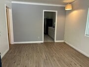 Photo - 1426 N Hollywood Way Apartments