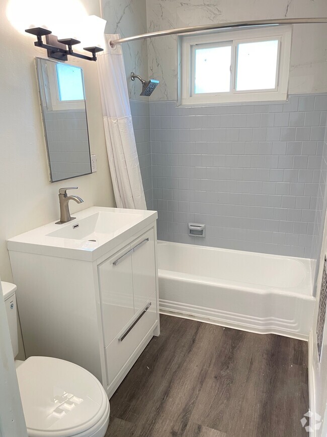 Building Photo - 7636 Garvalia Ave Rental