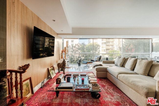 Photo - 10450 Wilshire Blvd Unit 2G