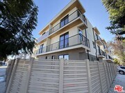 Photo - 11528 Emelita St