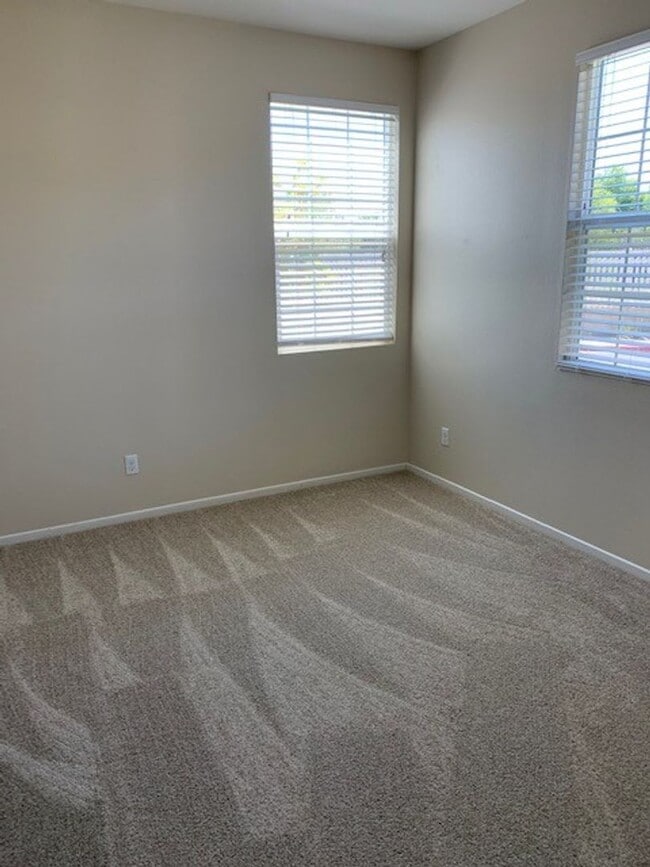 Photo - Temecula- 40534 Cape Charles, SOLAR HOME!