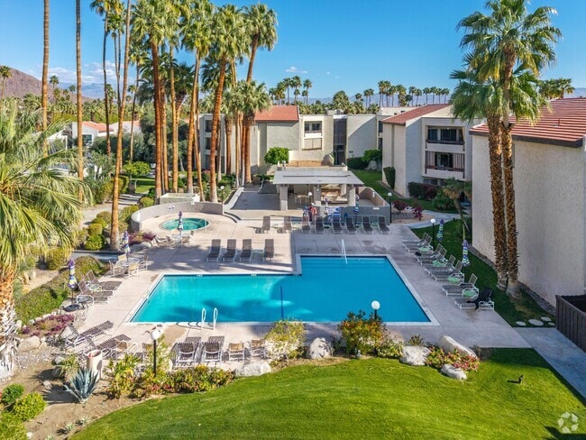 Beautiful Resort Like Grounds - 1490 S Camino Real Unit 208 Rental