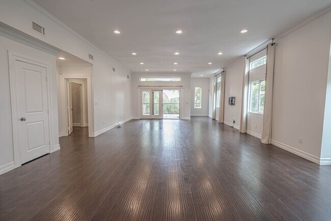 Photo - Woodland Hills Single Story 3 Bedroom Home...