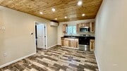 Photo - 1 Bedroom Cabin in town