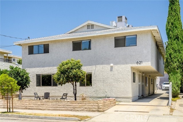 Building Photo - 621 E Lomita Ave Unit A