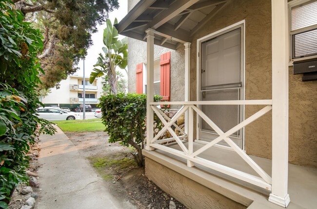 Photo - A009-3683 EMPIRE DRIVE Unit 3683