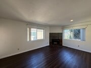 Photo - Beautiful 1 Bedroom 1 Bathroom in UTC! Unit 2910