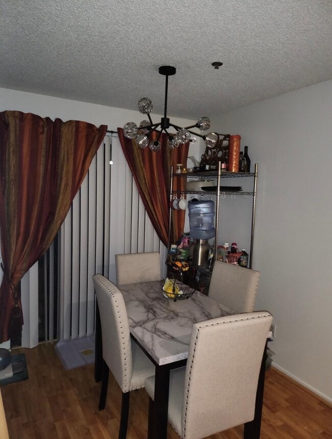 Photo - 2480 Montrose Ave Unit 7