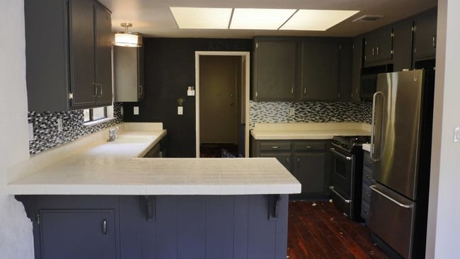 Remodeled Kitchen - 4335 Morro Dr