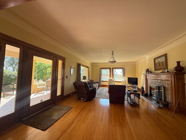 Photo - Spacious Somis Country Estate – 4+3 4,000 ...