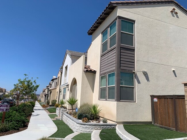 Photo - Beautiful Home 4bed/3 bath