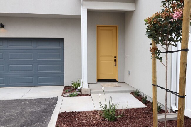 Photo - 1713 River Vis Unit Main