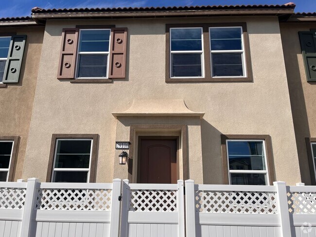 Building Photo - 34495 Agave Dr Rental