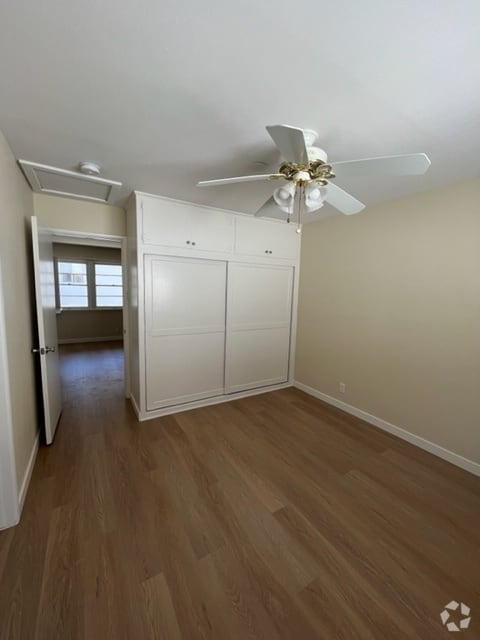 Building Photo - 1244 S Westgate Ave Unit 0 Rental