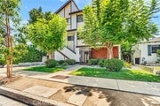 Photo - 640 Ivy St