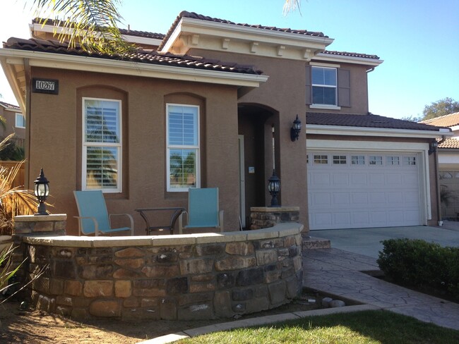 Hidden Meadows Executive 4bd 2.15 ba Home - Hidden Meadows Executive 4bd 2.15 ba Home