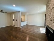 Photo - Enjoy one of the most walkable neighborhoods in LA