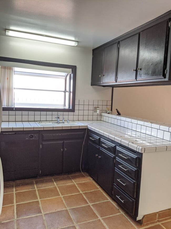 Photo - 4 BEDROOM 2 BATH ON CUL-DE-SAC AND LARGE YARD!